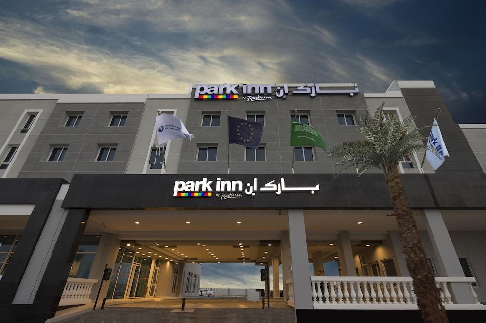 Park Inn By Radisson Jubail Industrial City ภายนอก รูปภาพ
